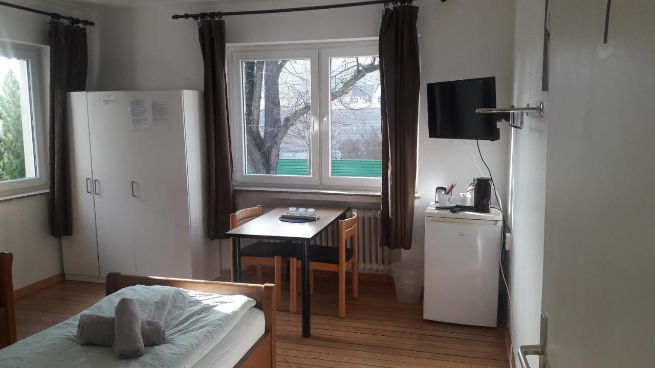 A&S Ferienwohnungen Roonstraße Bonn Exterior foto